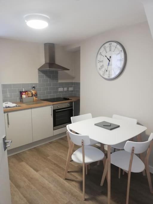 Siop Iwan A Menna Apartment Caernarfon Exterior foto